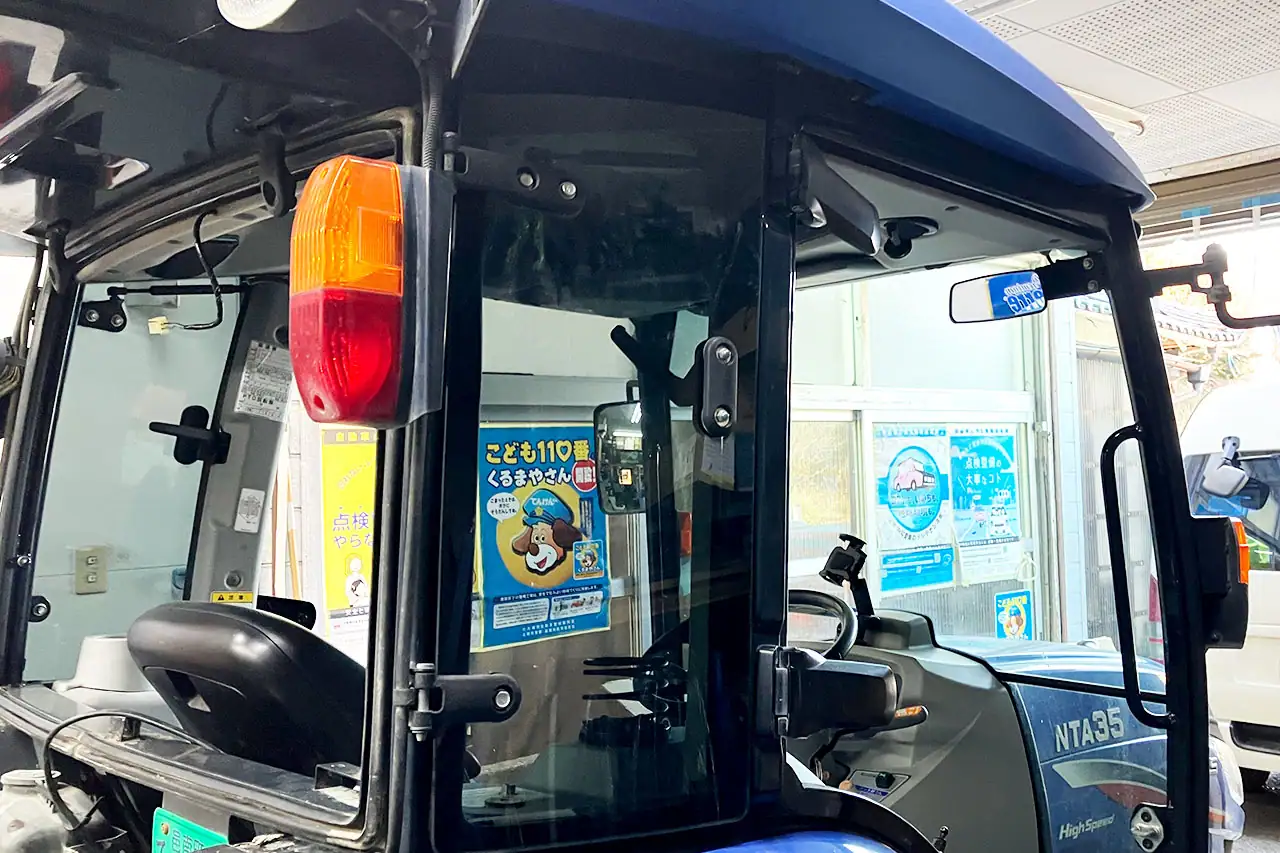 イセキ トラクター ガラス交換事例